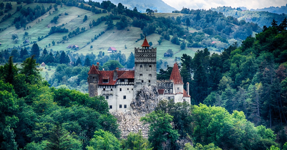romania bran castle 01 FREE 1200