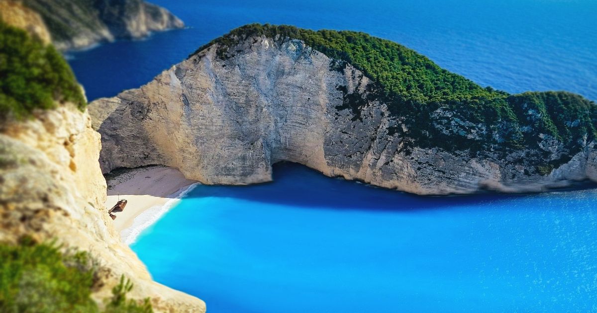 zakynthos navagio 02 free 1200